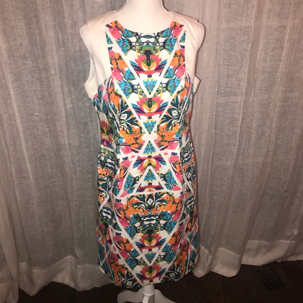 Adrianna Papell white & Floral Geo Dress!